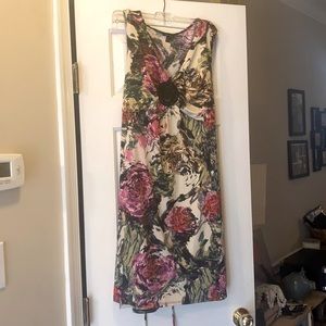 Final! floral sleeveless dress with beaded accent